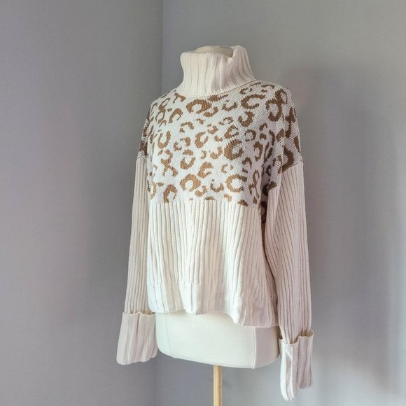 Nine West Sweaters - Nine West Cheetah Chunky Turtleneck Sweater